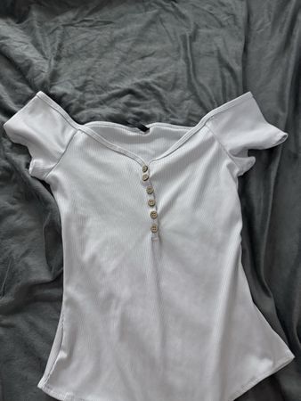 Chicorée Body Off Shoulder Gr. S Neuwertig Top Zustand!