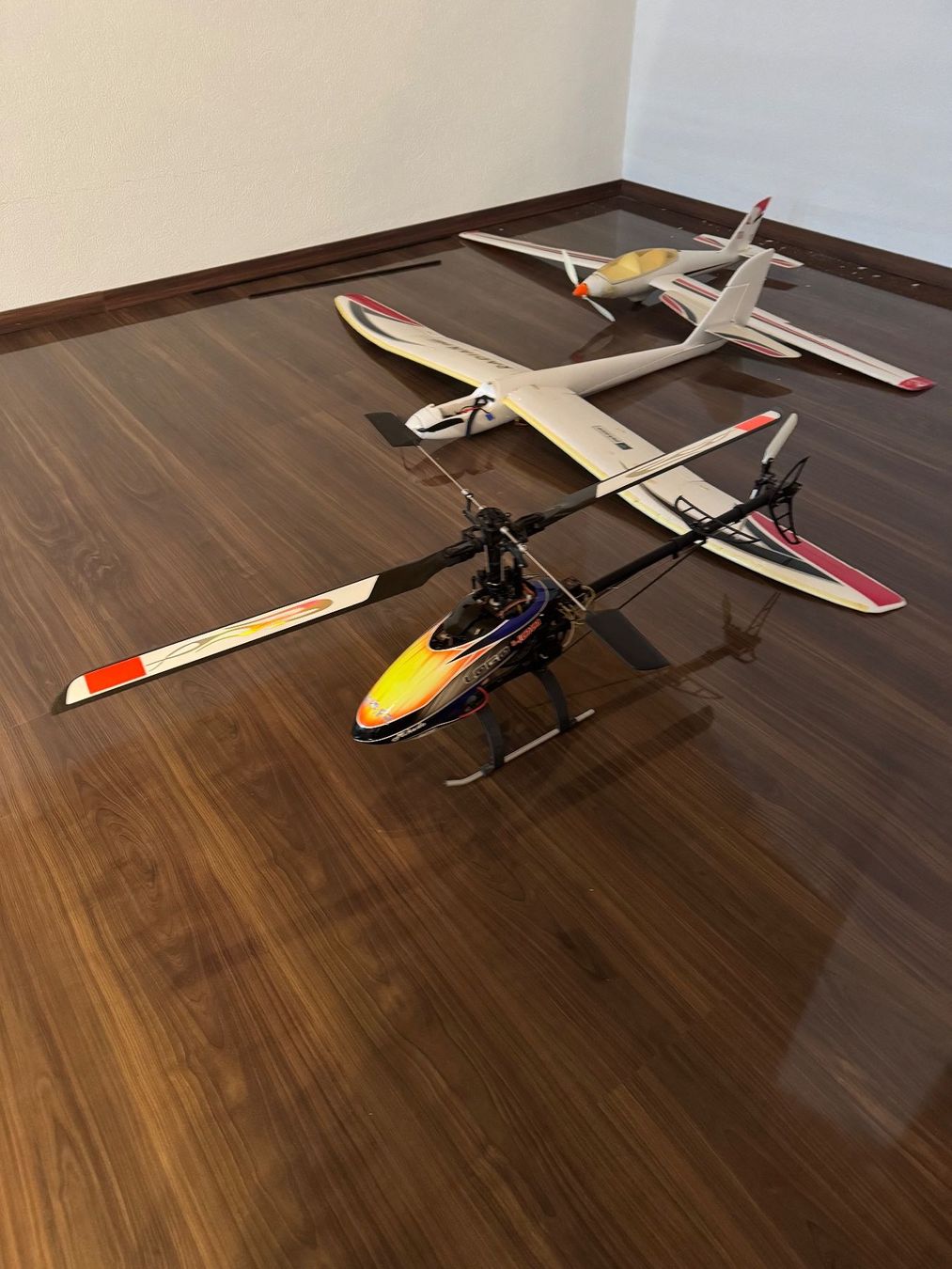 RC Kits de montage: Heli und Segler – D'occasion à Gurmels par meinealltagshelfer 1
