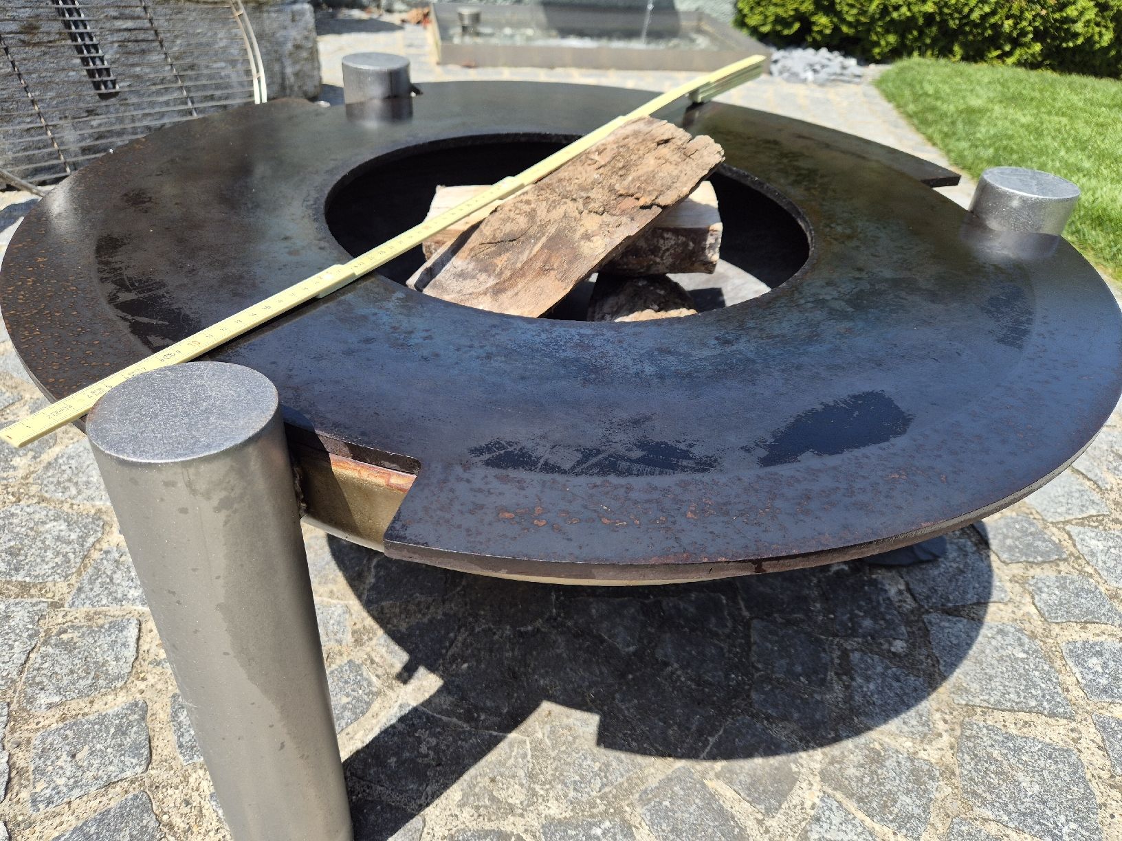Bracieri: Grillschale mit Deckel – Usato da Romanshorn venduto da vazlav77