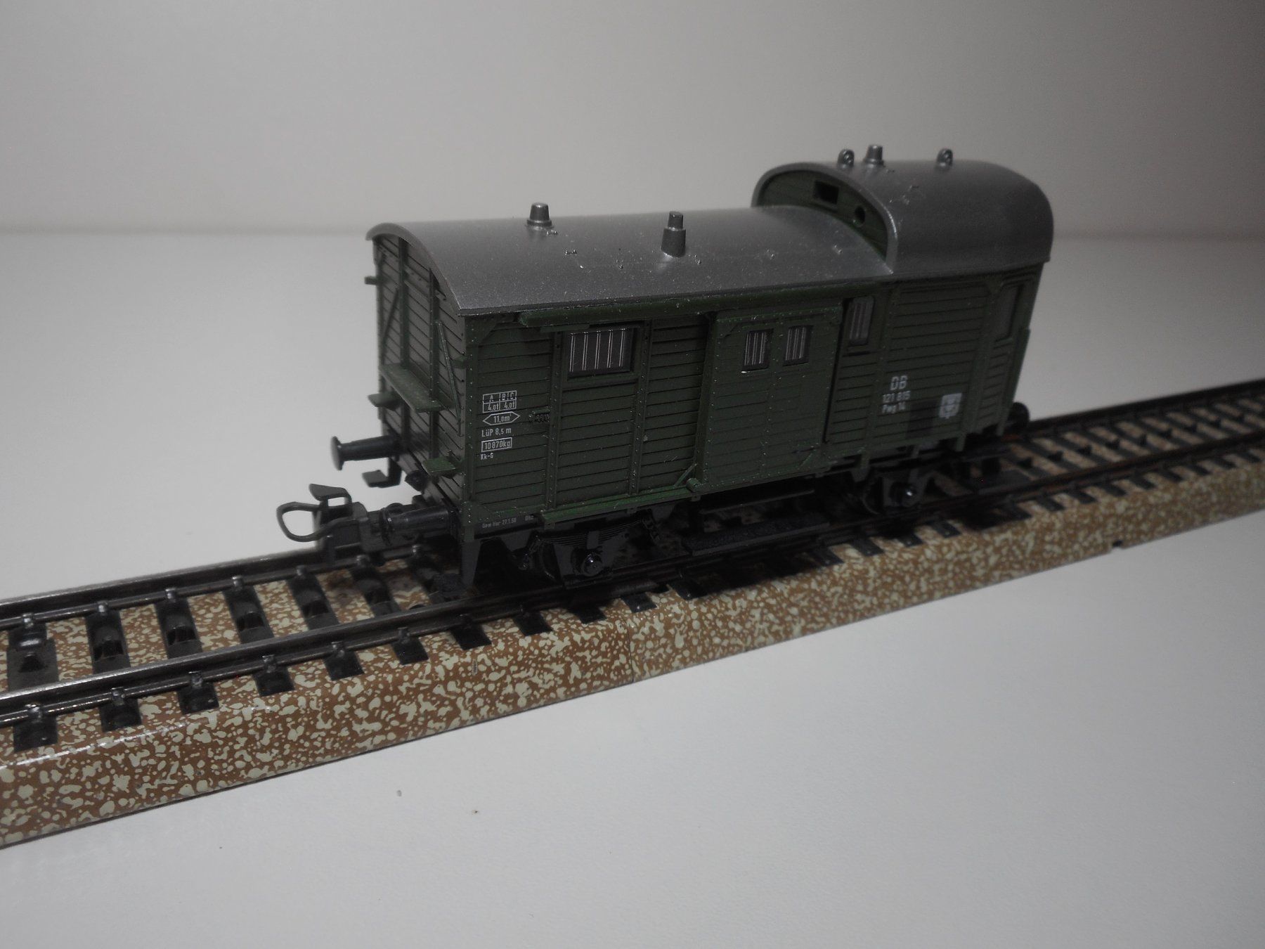 Märklin Modelleisenbahnen: Märklin Güterzugbegleitwagen H0 AC – Gebraucht aus Bretzwil von gbfluck