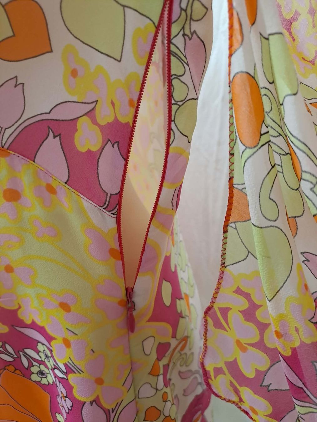 Moschino Robes: Robe Moschino – D'occasion à La Chaux-de-Fonds par Emmaus2300CDF 5