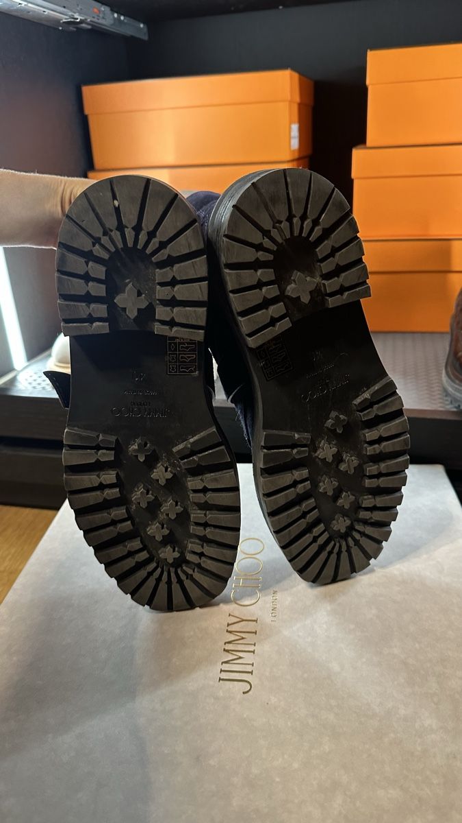 Jimmy Choo Scarpe da donna: Jimmy choo boots – Usato da Paradiso venduto da Under_sun 6