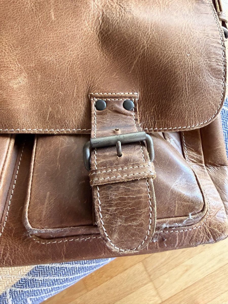 Aunts & Uncles Taschen: Leder Tasche von aunts & uncles aus Echtleder – Gebraucht aus Sursee von ste_zr96 1