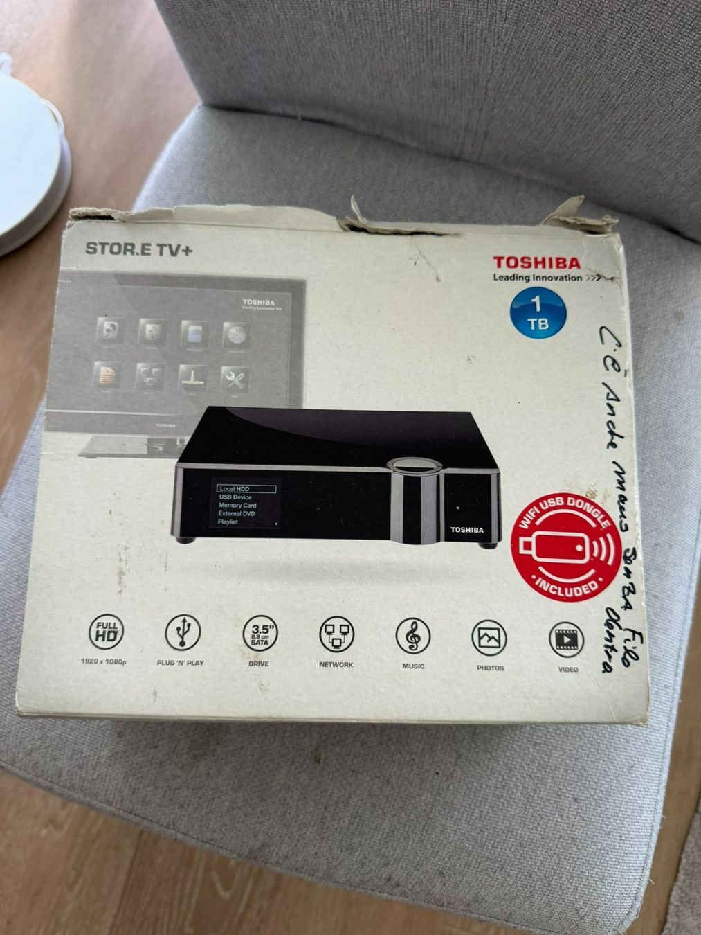 Toshiba Disques durs: Toshiba Storage - externe Festplatte – Neuf avec emballage d'origine à Adliswil par aia_fhy5 1