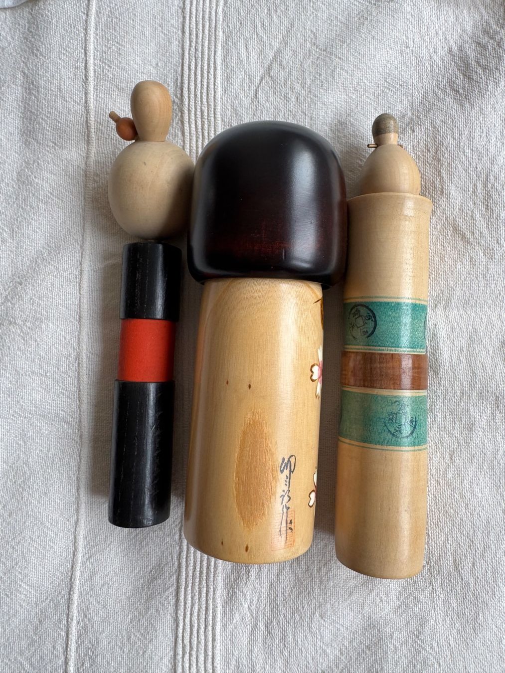 Statuette: 3 Kokeshi Puppen – Usato da Zürich venduto da nad_8tc8 1