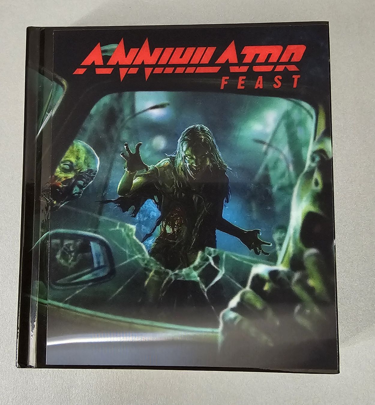 CD: Annihilator - Feast - MediaBook- Special Limited Edition – Nuovo (secondo la descrizione) da Lenzburg venduto da Pa_hcs