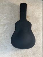 Gitarrenkoffer für akustische Gitarre