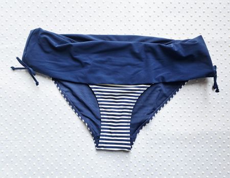NEU! Hübsche Badehose von Calida, gestreift, Grösse 40