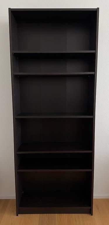 Scaffali: BILLY Bücherregal, schwarz Eichennachbildung, 80x39x202 – Usato da Rain venduto da val_7s8r