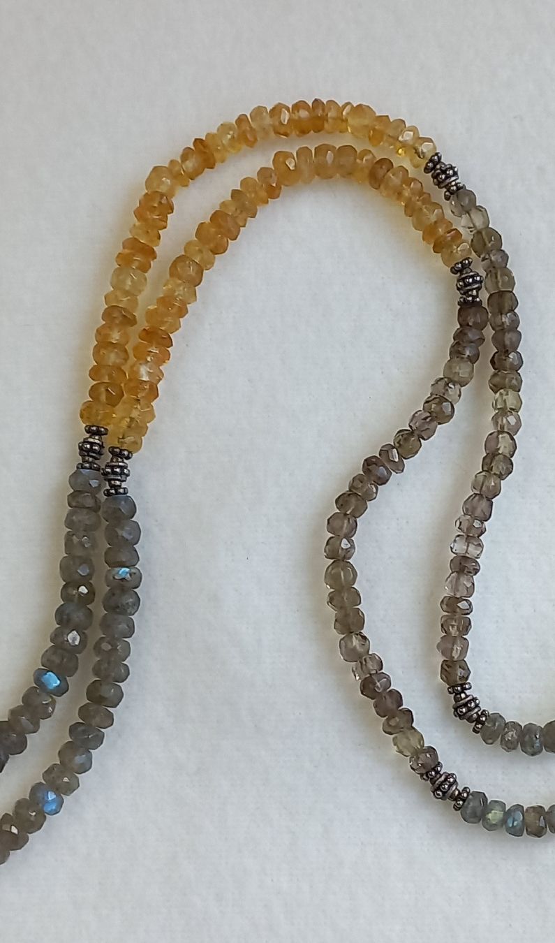 Catenine: Wunderschöne lange Edelstein   Schlaufe/Halskette – Usato da Buchs AG venduto da Dzirul 6