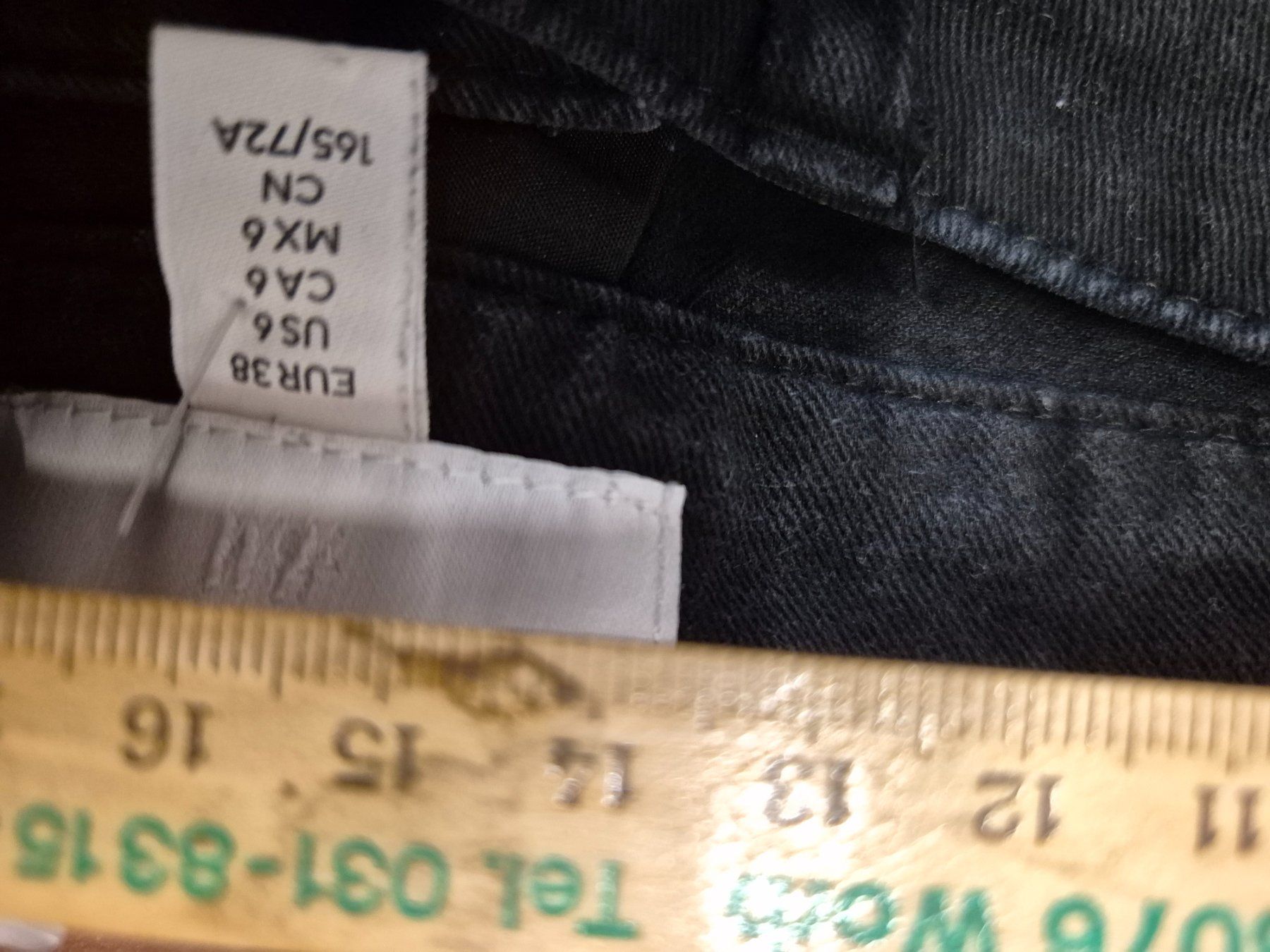 Jeans: 2 Jeans oder2 Hosen gr 38/40 B22 – Usato da Schwarzenburg venduto da Flamingo07 5