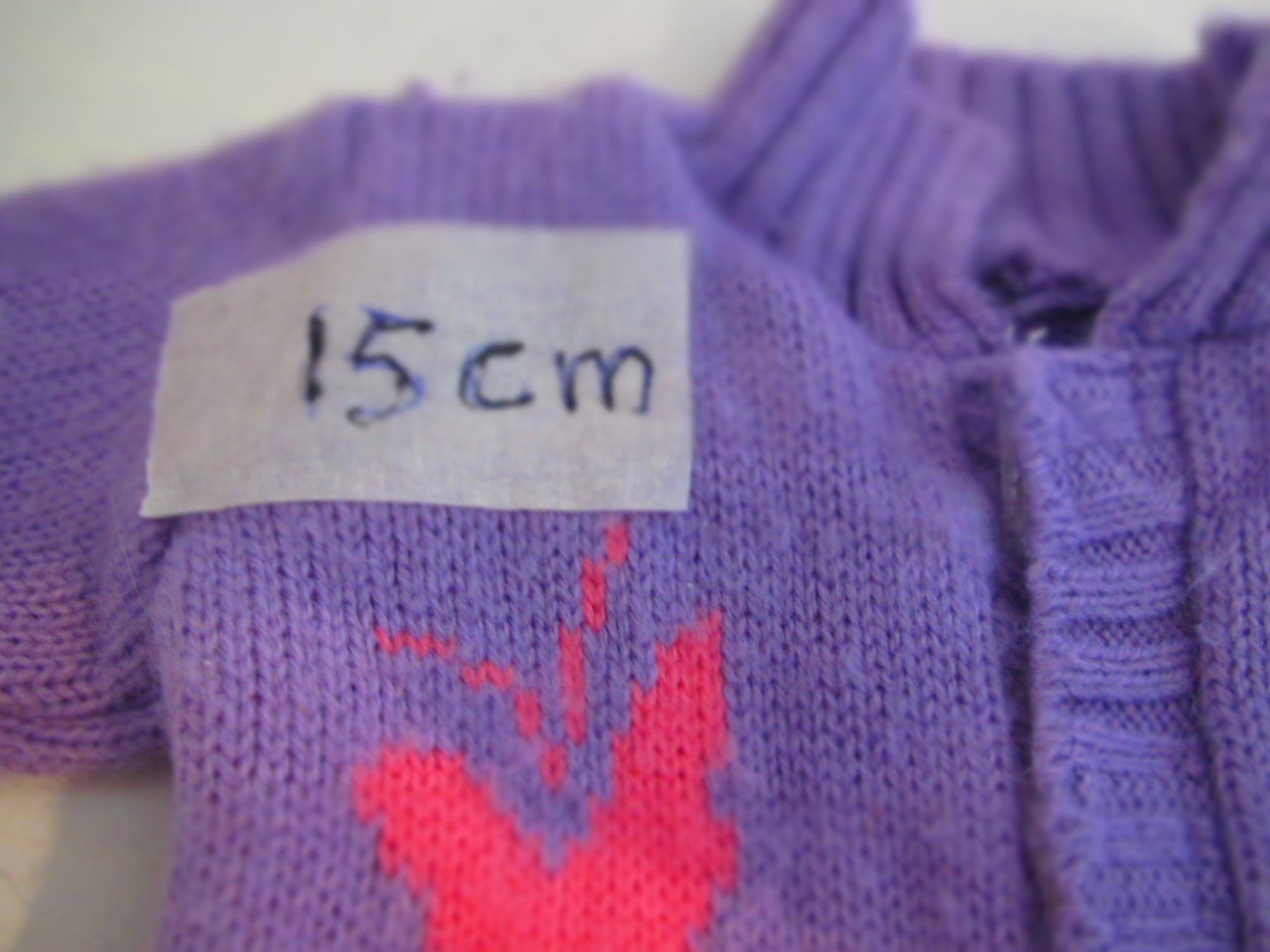Bambole: JAQUETTE EN TRICOT POUR POUPEE – Usato da Murten venduto da Selliot 1