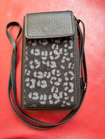 Neue Ledertasche für Ihr Handy