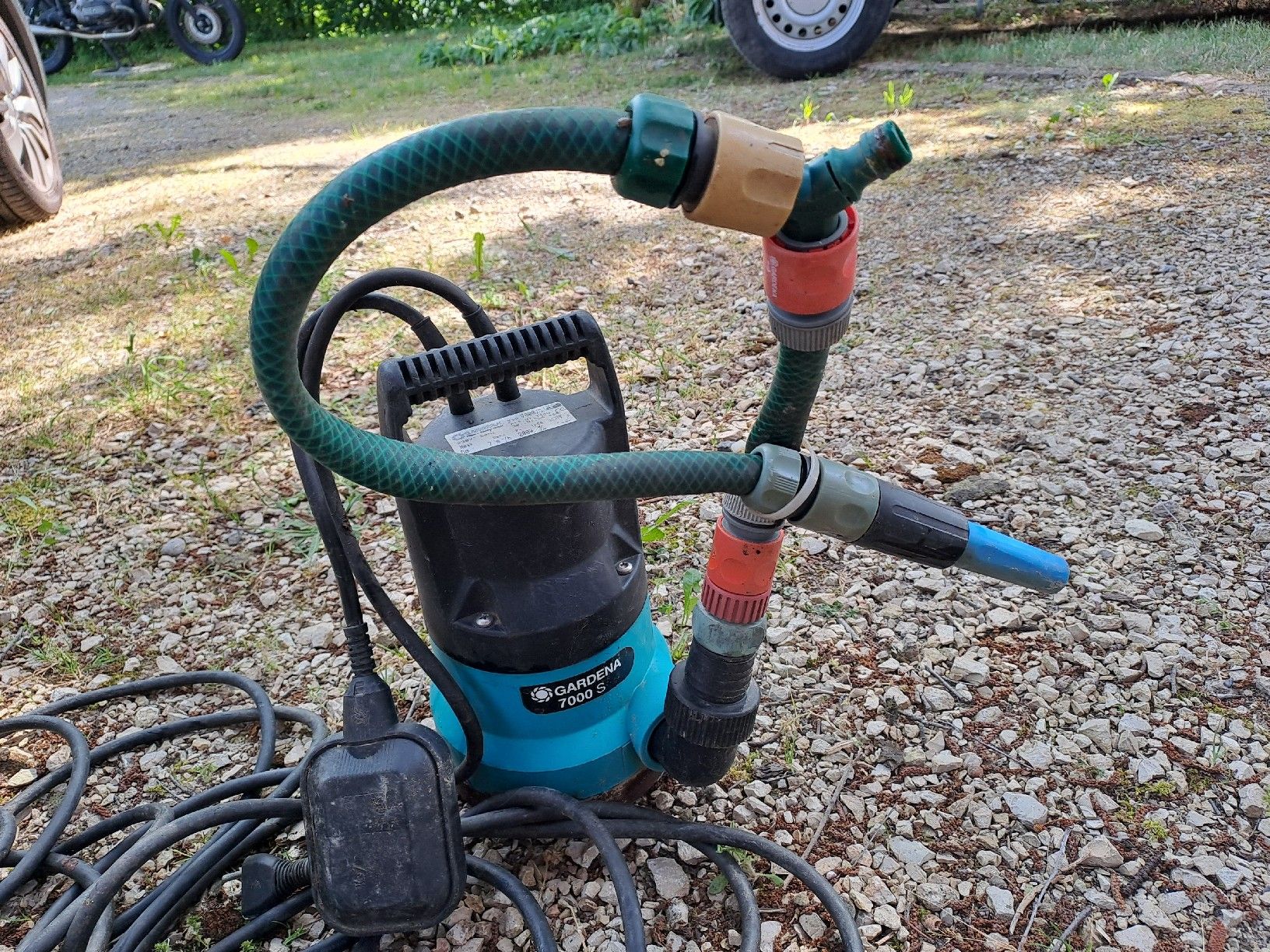 Gardena Pompe & Parti di ricambio: Tauchpumpe / Pompe submersible – Usato da Münchenwiler venduto da Martin_Riedi 3