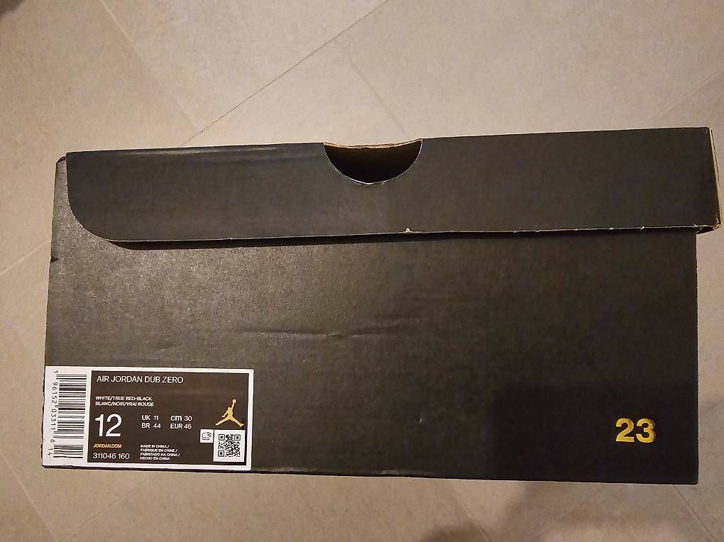 Jordan Scarpe da uomo: Neuves - Air Jordan Dub Zero Varsity Red 2022 – Nuovo e nell'imballaggio originale da Genève venduto da damjogil 1
