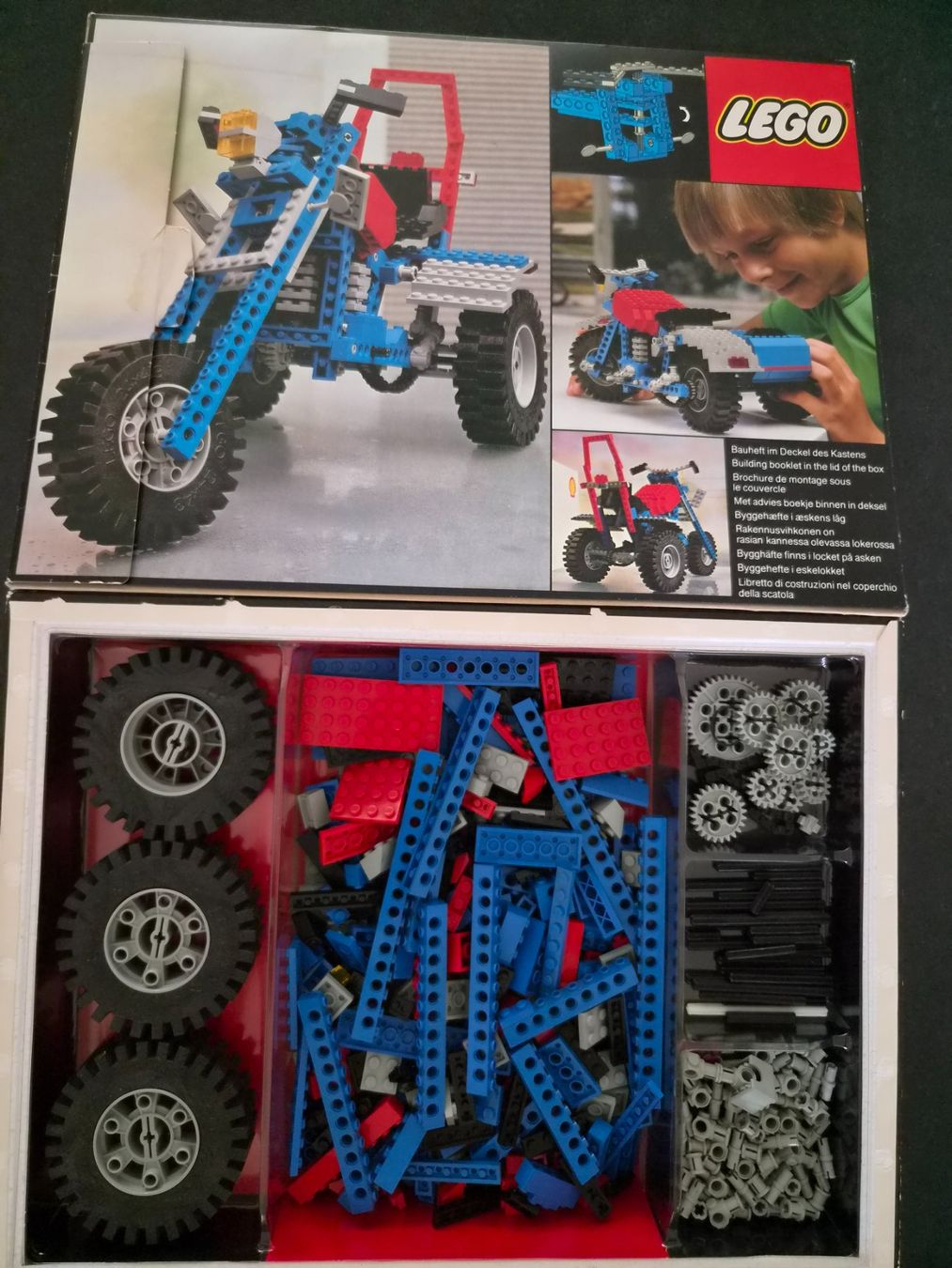 Lego Kit di costruzioni: 3 Schachteln Lego Technik – Usato da Niederhasli venduto da Vitznau 2