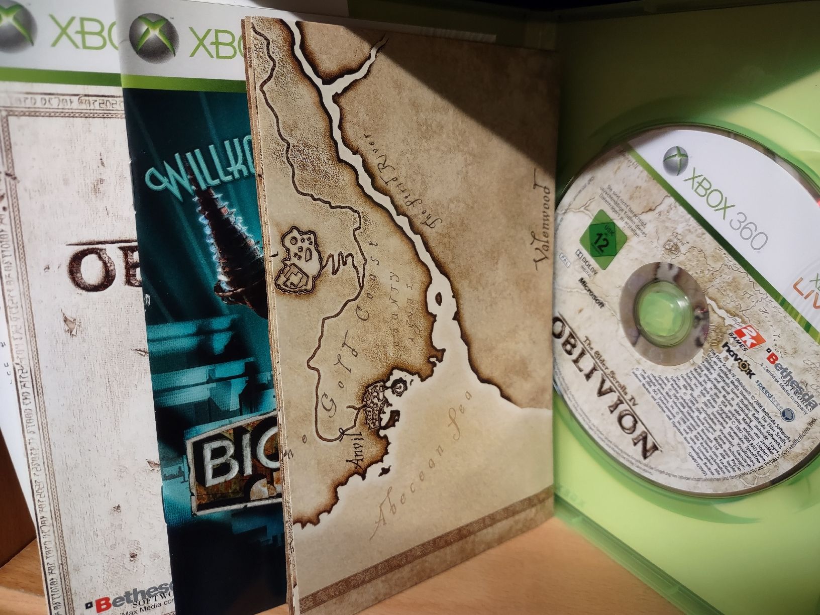 Microsoft Giochi: Xbox 360: Bioshock & Oblivion - Combo primée, DE – Usato da Fribourg venduto da PastGame 2