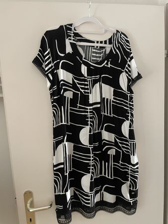 Kleid Broadway XL