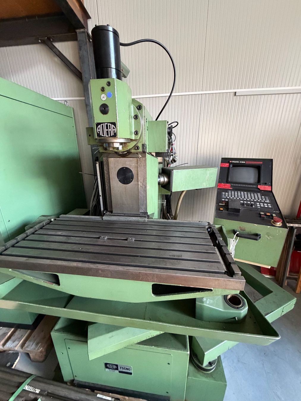 Aciera Alle Maschinen: ACIERA F5 CNC-3000 Fraiseuse à commande numérique, 1982 – Defekt aus Bouveret von saki03 3