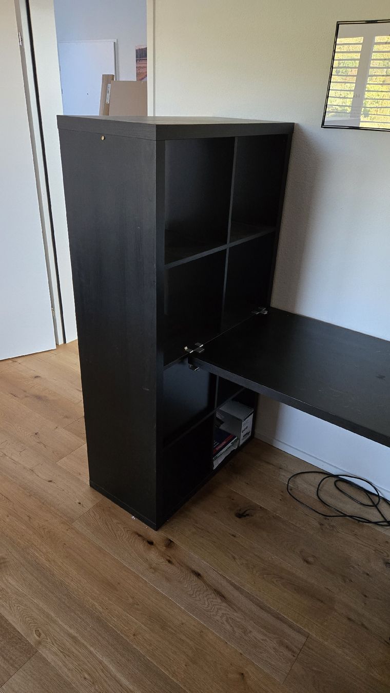 Ikea Scrivanie: IKEA Kallax+Schreibtisch – Usato da Roggwil BE venduto da Gaijin97 1