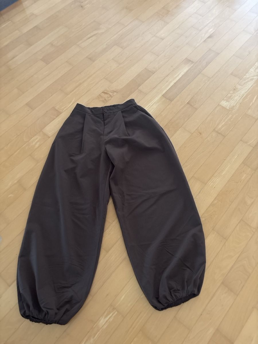 Stradivarius Hosen: Stradivarius Ballon Hose Gr S – Neu (gemäss Beschreibung) aus Embrach von Dmoney