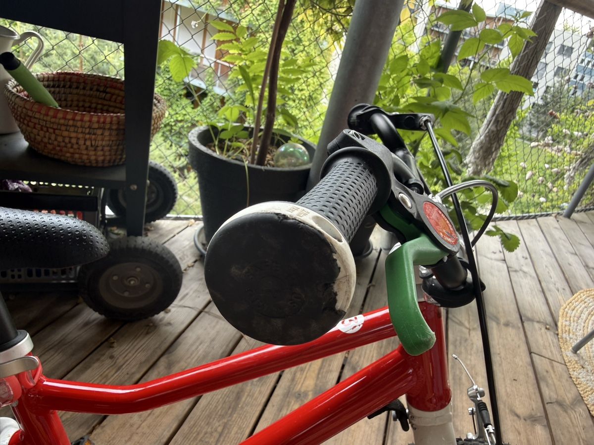 Woom Biciclette: Woom 3 in rot – Usato da Zürich venduto da jericocoara 3