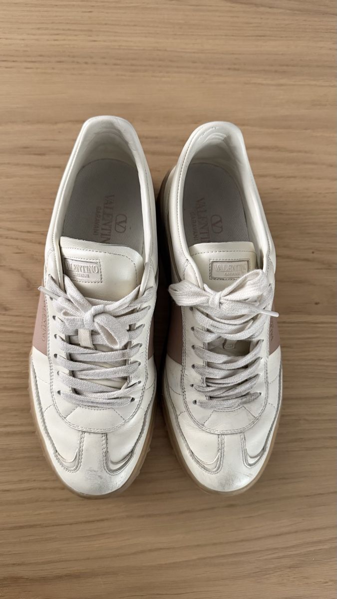 Valentino Herrenschuhe: Original Valentino Sneaker Leder Grösse 40 – Gebraucht aus Felben-Wellhausen von Jenny_98