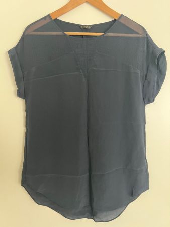 Wunderschönes sommerliches Oberteil von Massimo Dutti, Gr. S