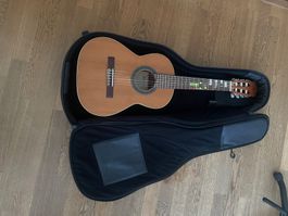 Kindergitarre mit Tasche und Ständer