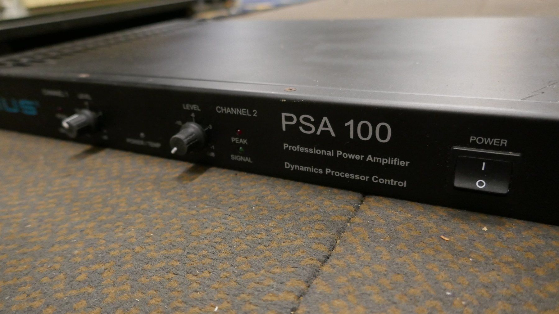 Amplificateurs: Sonus PSA-100 Studio Endstufe 1 HE – D'occasion à Wenslingen par FairlightCMI 1
