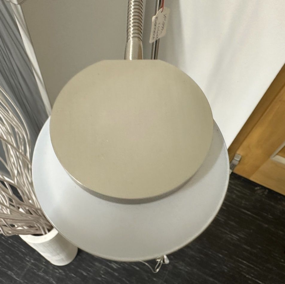 Lampen: neue, schlichte Stehleuchte bzw. Leseleuchte 140cm – Neu (gemäss Beschreibung) aus Necker von liq24 2