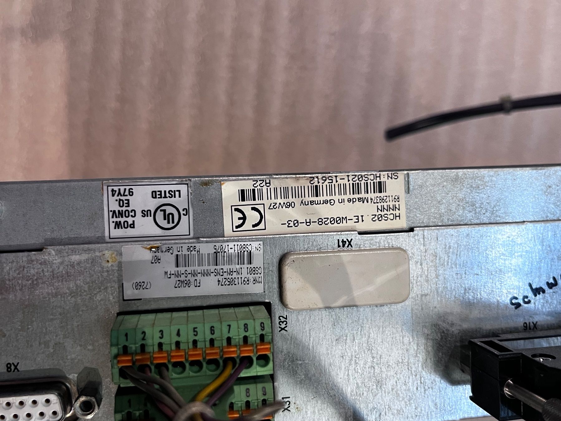Bosch Componenti elettronici: Bosch Rexroth IndraDrive HCS02 Umrichter – Usato da Horn venduto da JoeyJacomet 2