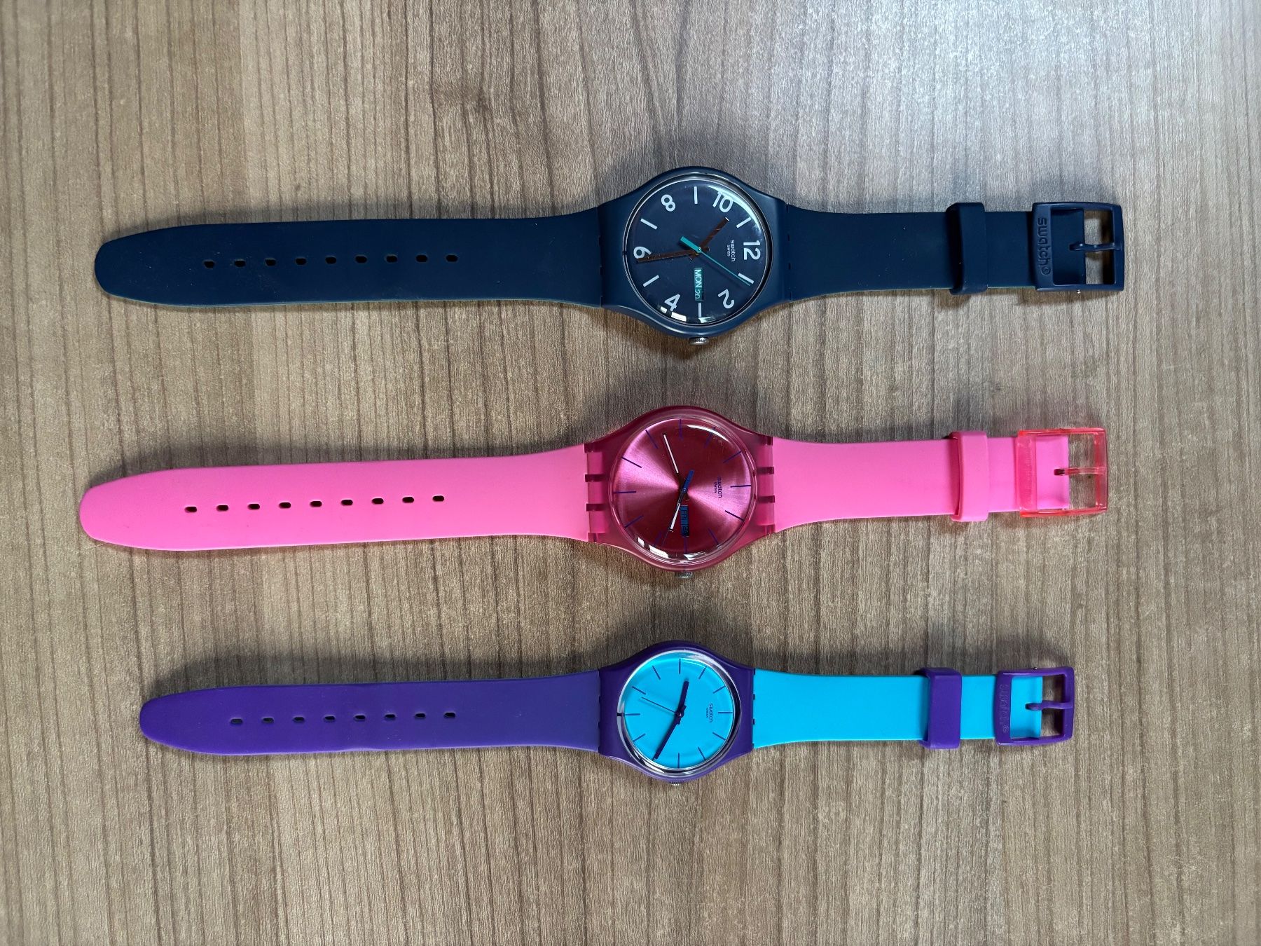 Swatch Montres: 3 Swatch Uhren – D'occasion à Gstaad par grundni