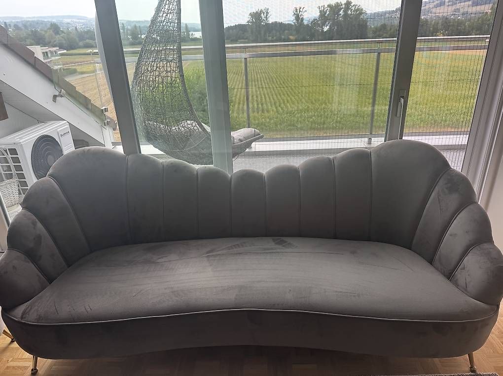 Sofas: Richmond Interiors Huxley  2 Sofas + 1 Sessel  Samt – D'occasion à Seengen par Linda1781 3