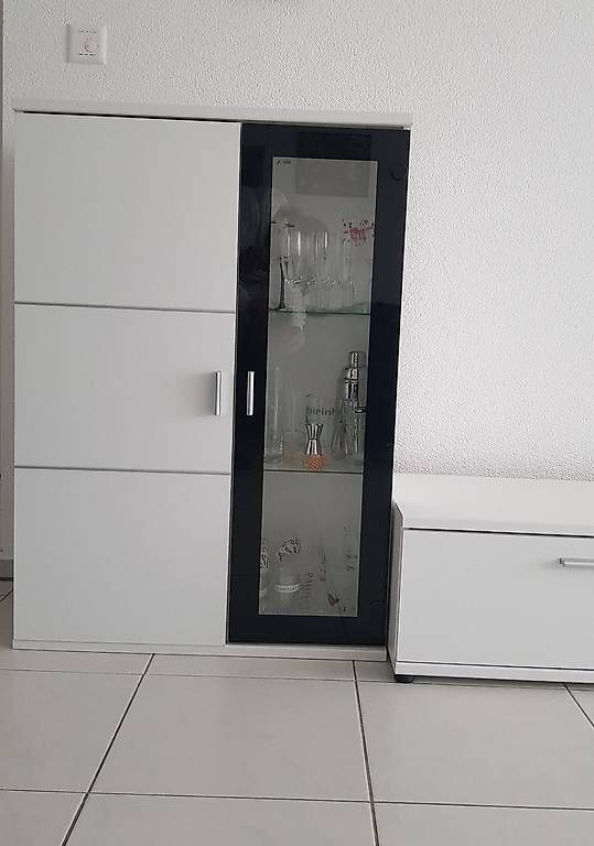 Mobili TV: TV-Möbel Set weiss Hochglanz Vitrine Sideboard Kommode Sc... – Usato da Kriens venduto da angelaruediger 3