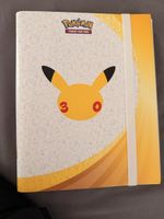 Pokemon 30th Celebration Binder, NEU!