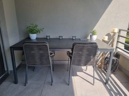 Neuwertiger Granit Gartentisch 180 x 85 x 75 cm mit Stühle