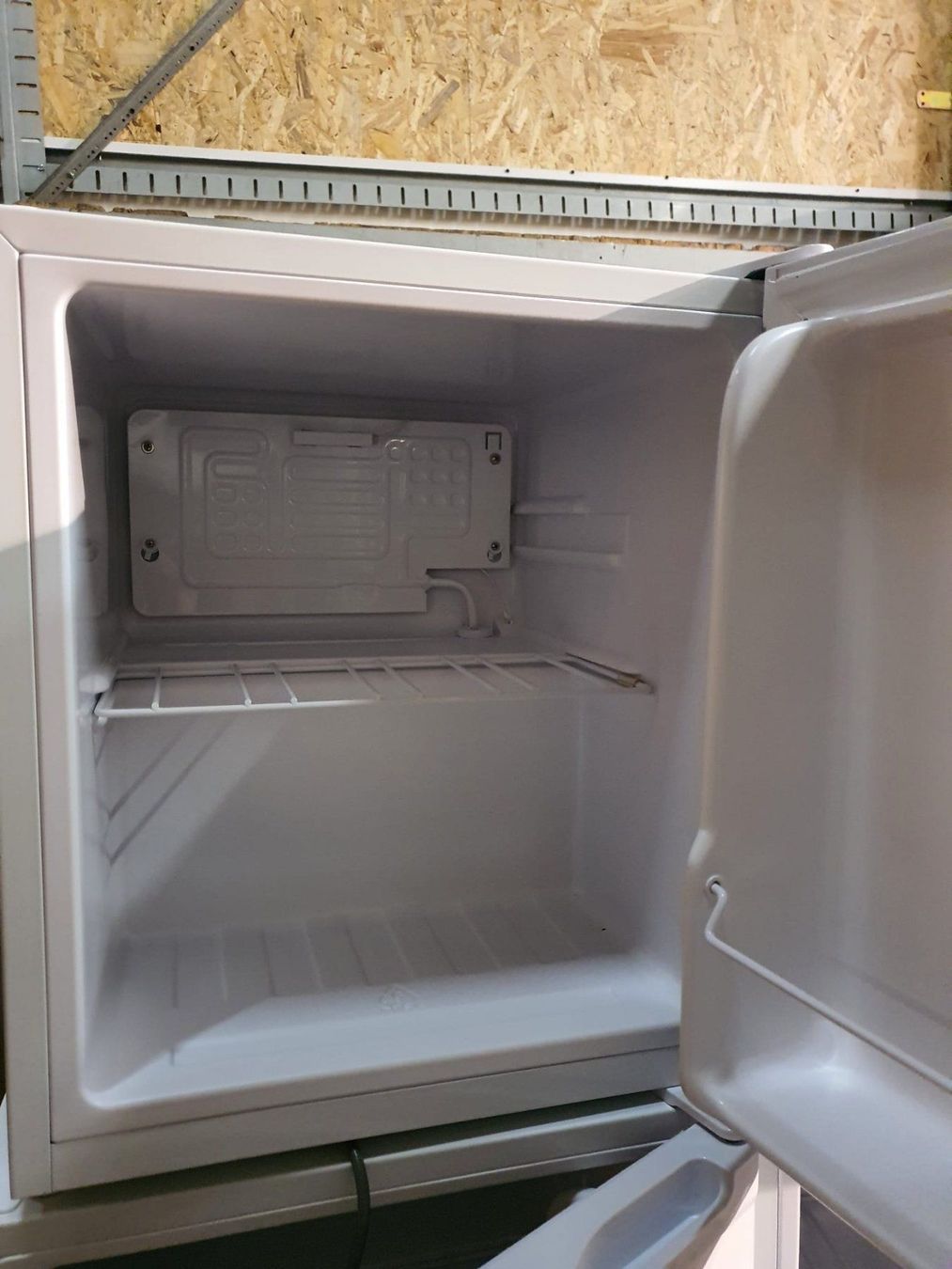 Frigoriferi: Minibar/Kühlschrank #159 – Nuovo (secondo la descrizione) da Wuppenau venduto da Gastro-Wuppenau