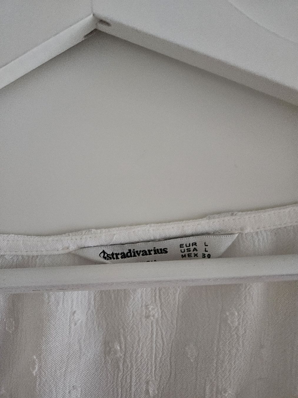 Stradivarius Blusen: Stradivarius Bluse weiss Langarm – Gebraucht aus Wil SG von an_ka 1