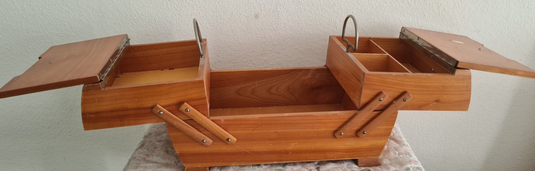 Sonstiges zum Basteln & Handarbeiten: Antikes Nähkästchen Holz 1950 – Gebraucht aus Winterthur von bibummi 4