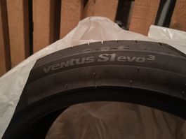 4x Hankook Ventus S1 evo3 — 225/45 R19 96W XL: presque neuf