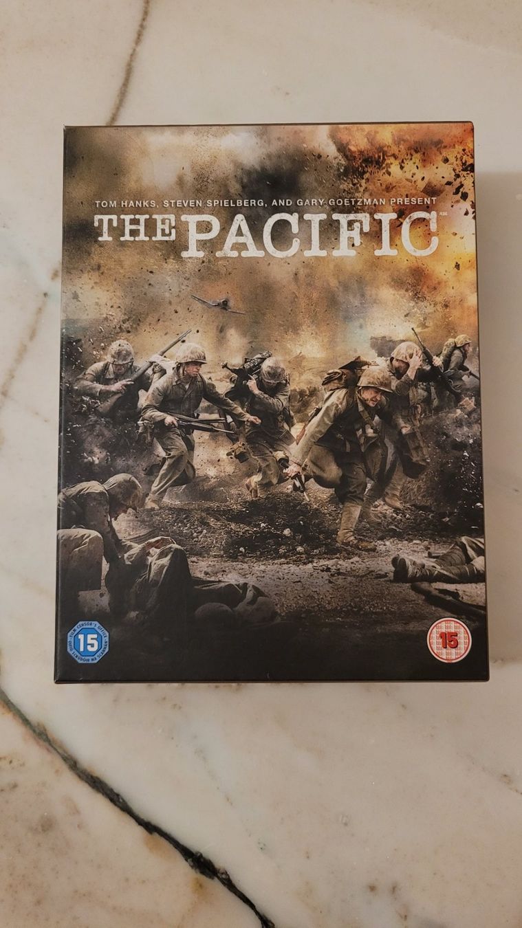 Alle DVDs: DVD Serie The Pacific (EN) – Gebraucht aus Zürich von lexi_alex