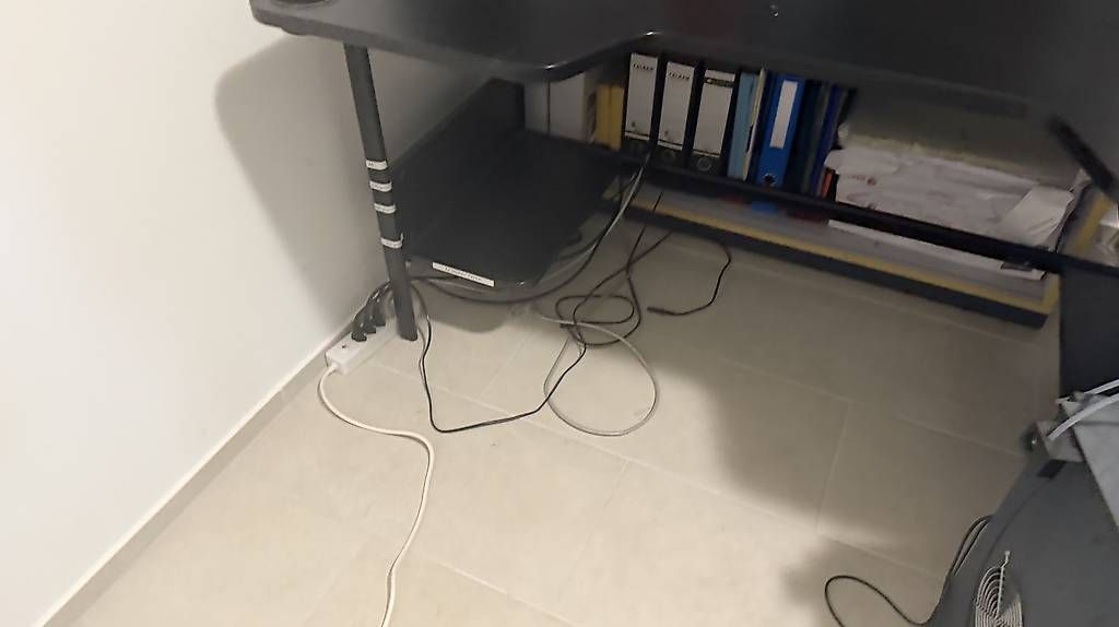 Scrivanie: Computertisch (für Gamer) – Usato da Zürich venduto da oli_k9tl 1