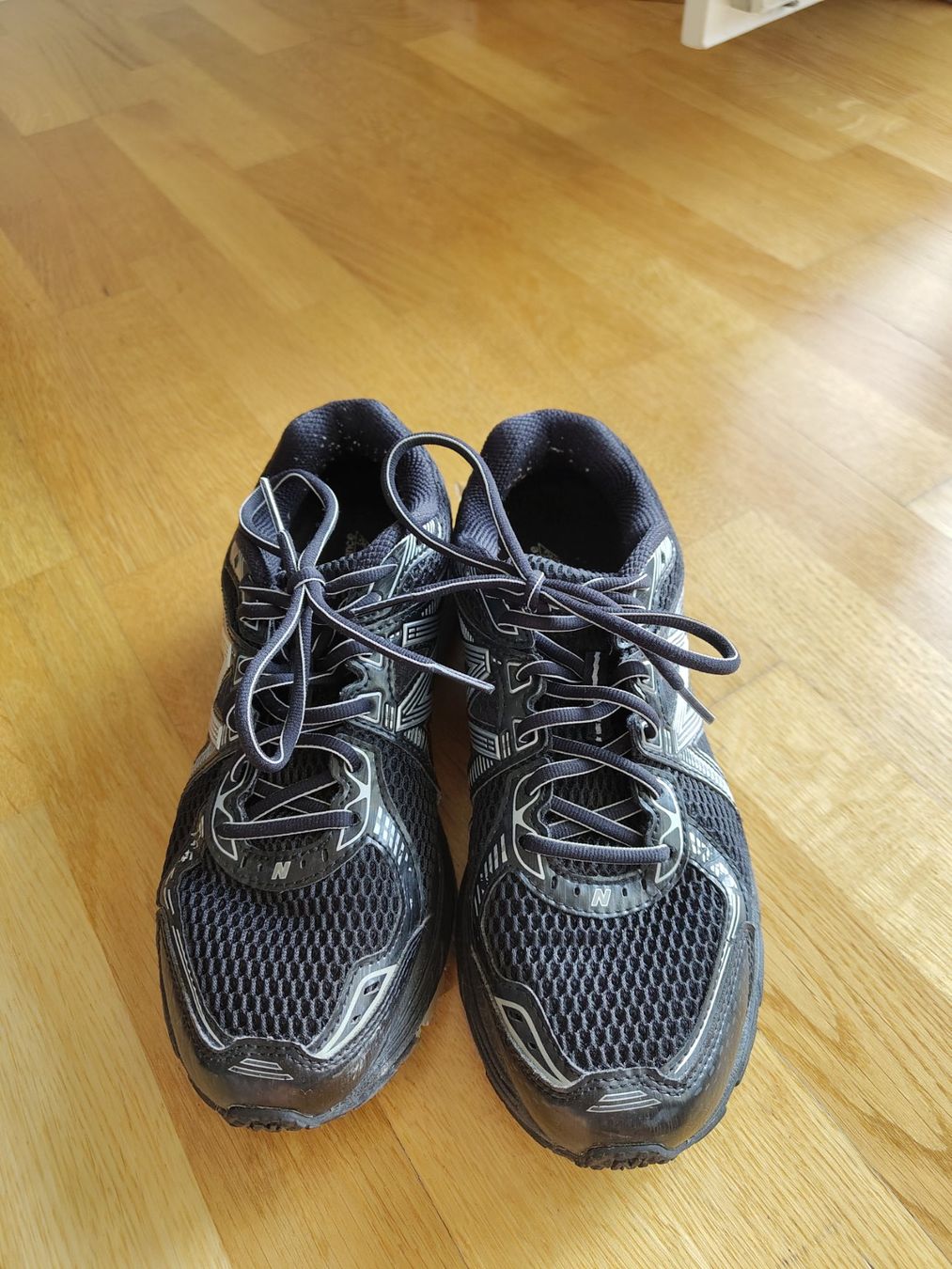 New Balance Herrenschuhe: New Balance Sneakers grösse 40, 50.- – Gebraucht aus Wil/ZH von Mrsjennienguyen 1