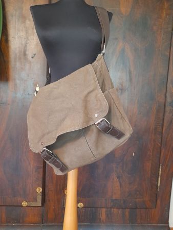 Calvin Klein . Denim Tasche . mit viel Raum .