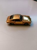 Porsche 911 Coupe Vergoldet