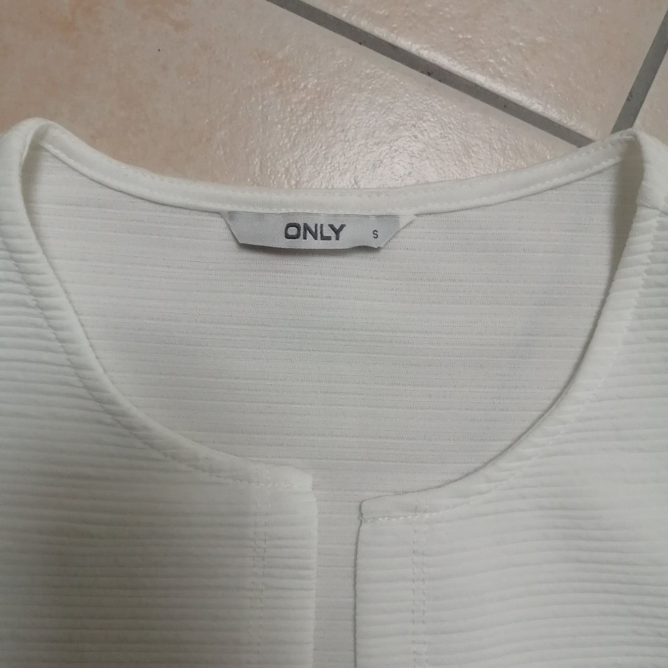 Only Vestes: Cardigan Gr. S "ONLY" – D'occasion à Henau par AXAA 1