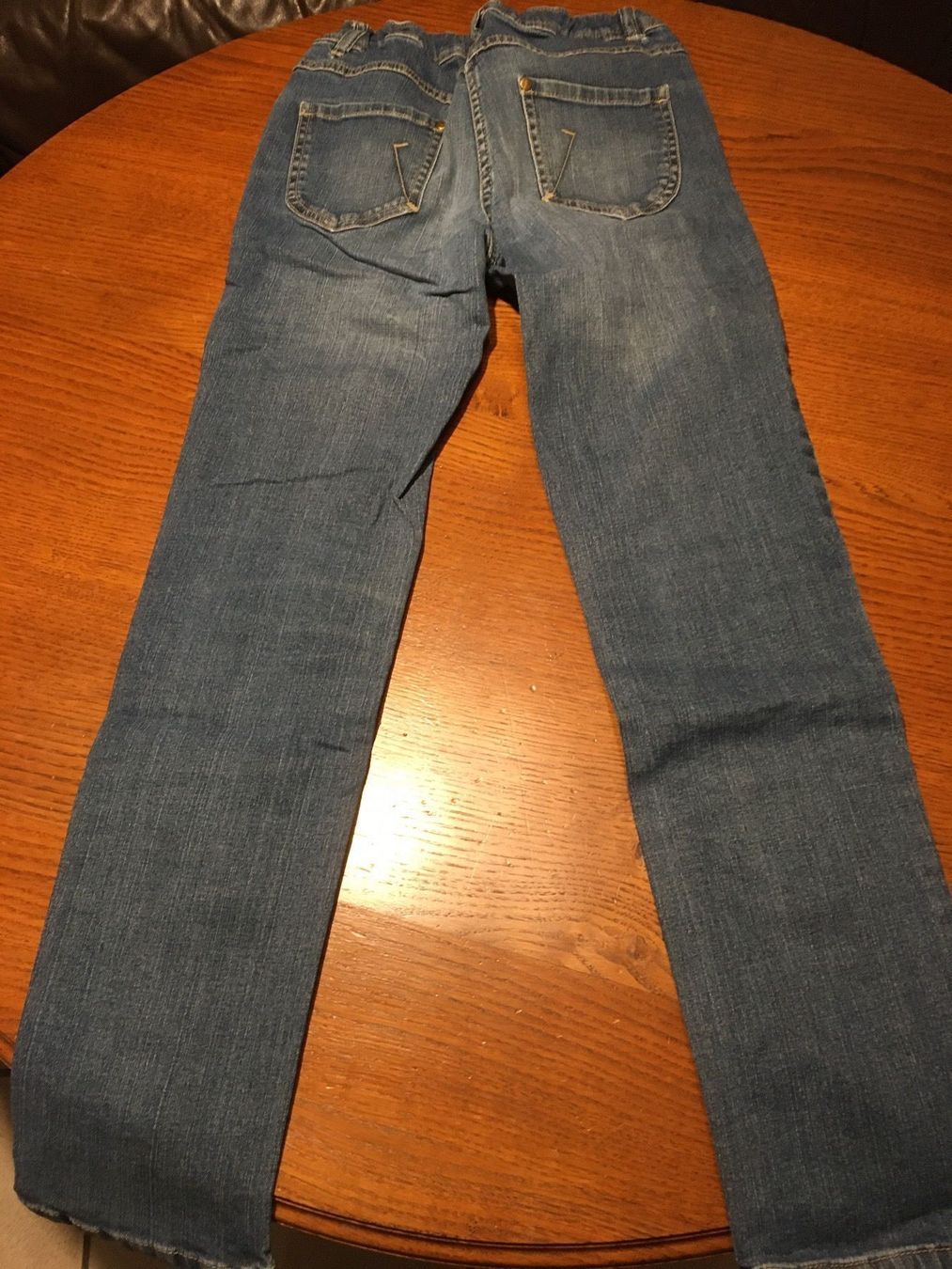 Pantalons: Jeans fille – D'occasion à Montsevelier par Batson 1