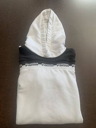Pull Puma taille S 