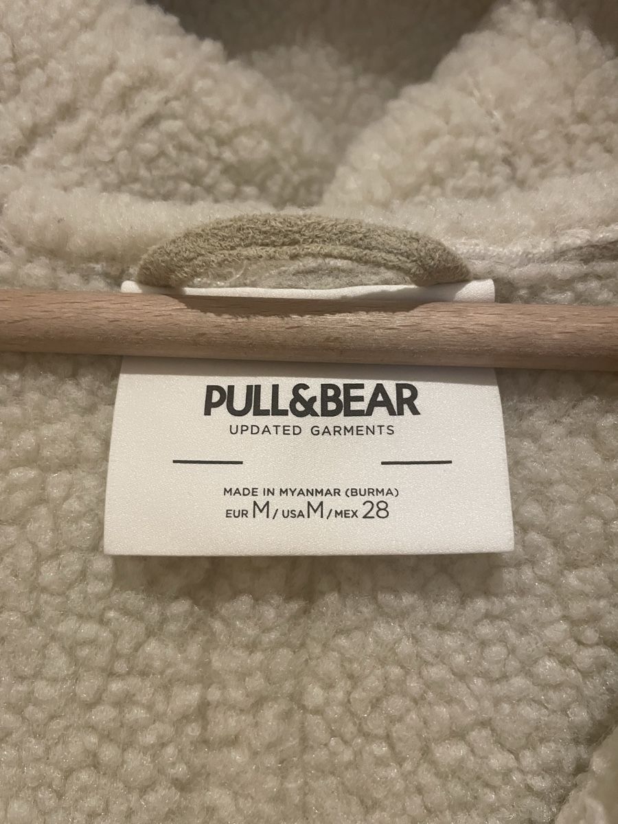 Pull&Bear Cappotti: Pull&Bear Mantel Kunstleder Teddyfutter beige Grösse M – Usato da Winterthur venduto da Fabelhaft123 7